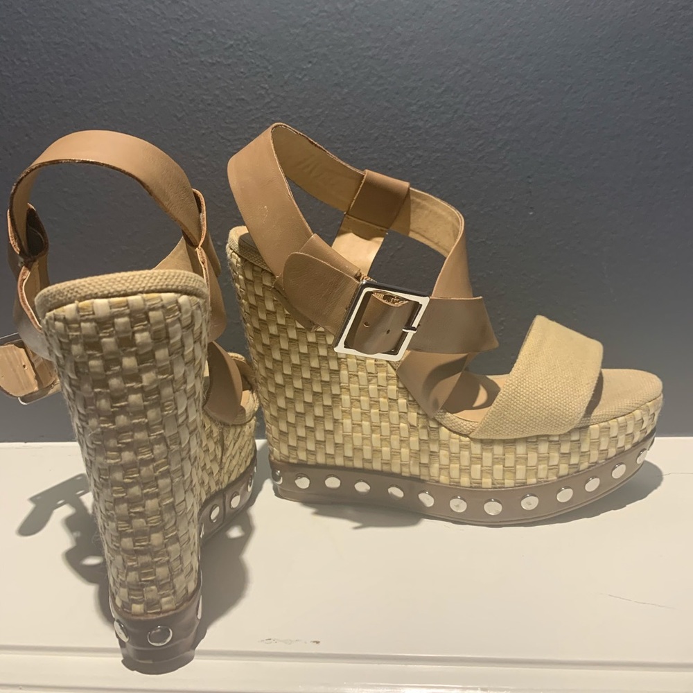Wedge sandal